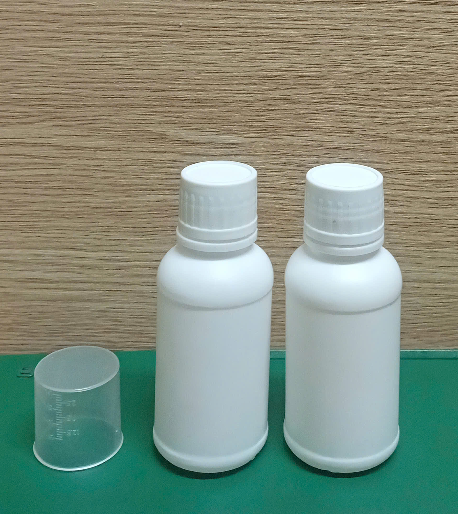 Chai nhựa HD 100ml (Tròn Trơn)