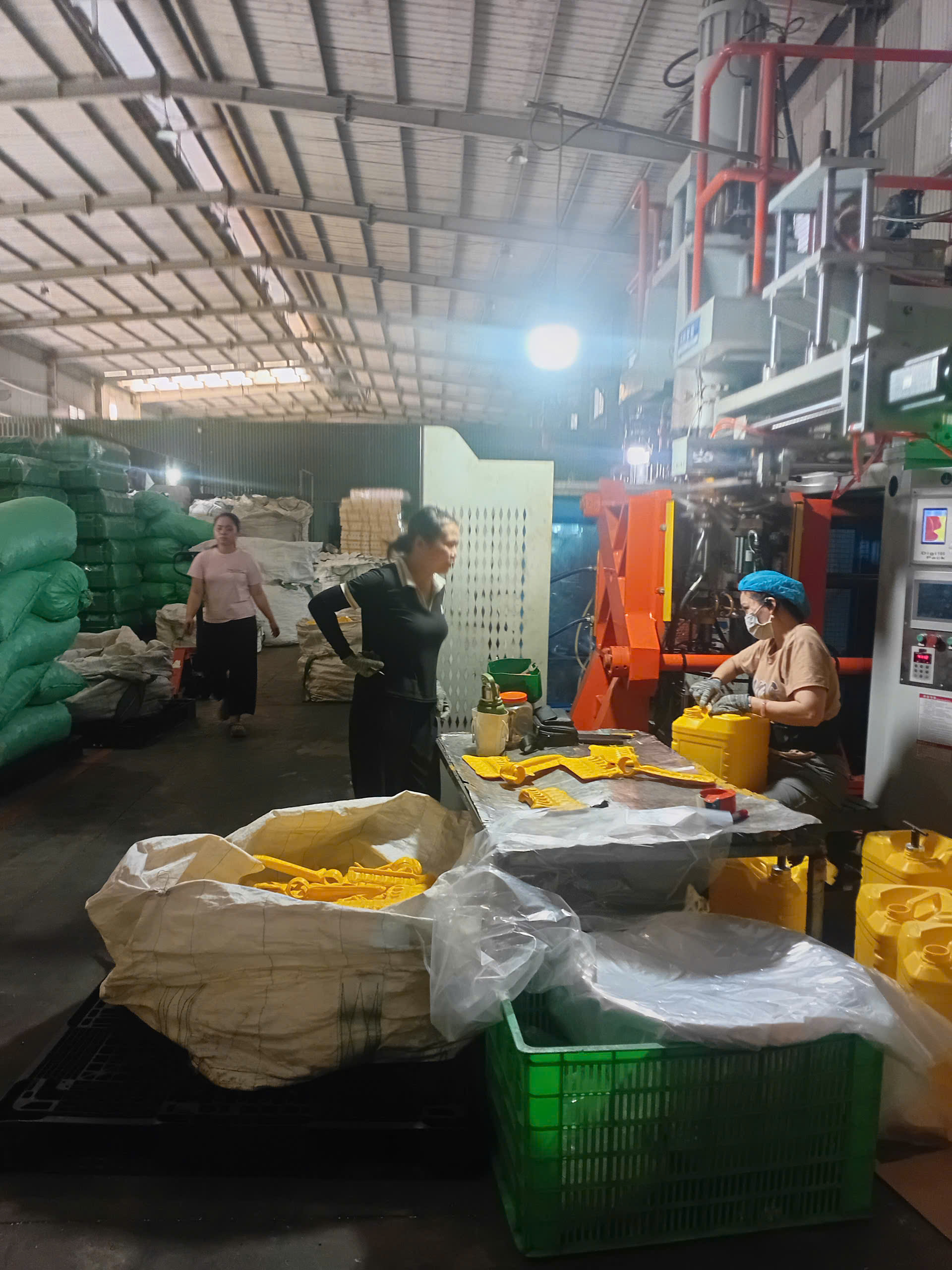 Công Ty Cổ Phần Sản Xuất Nhựa Thuận Thành