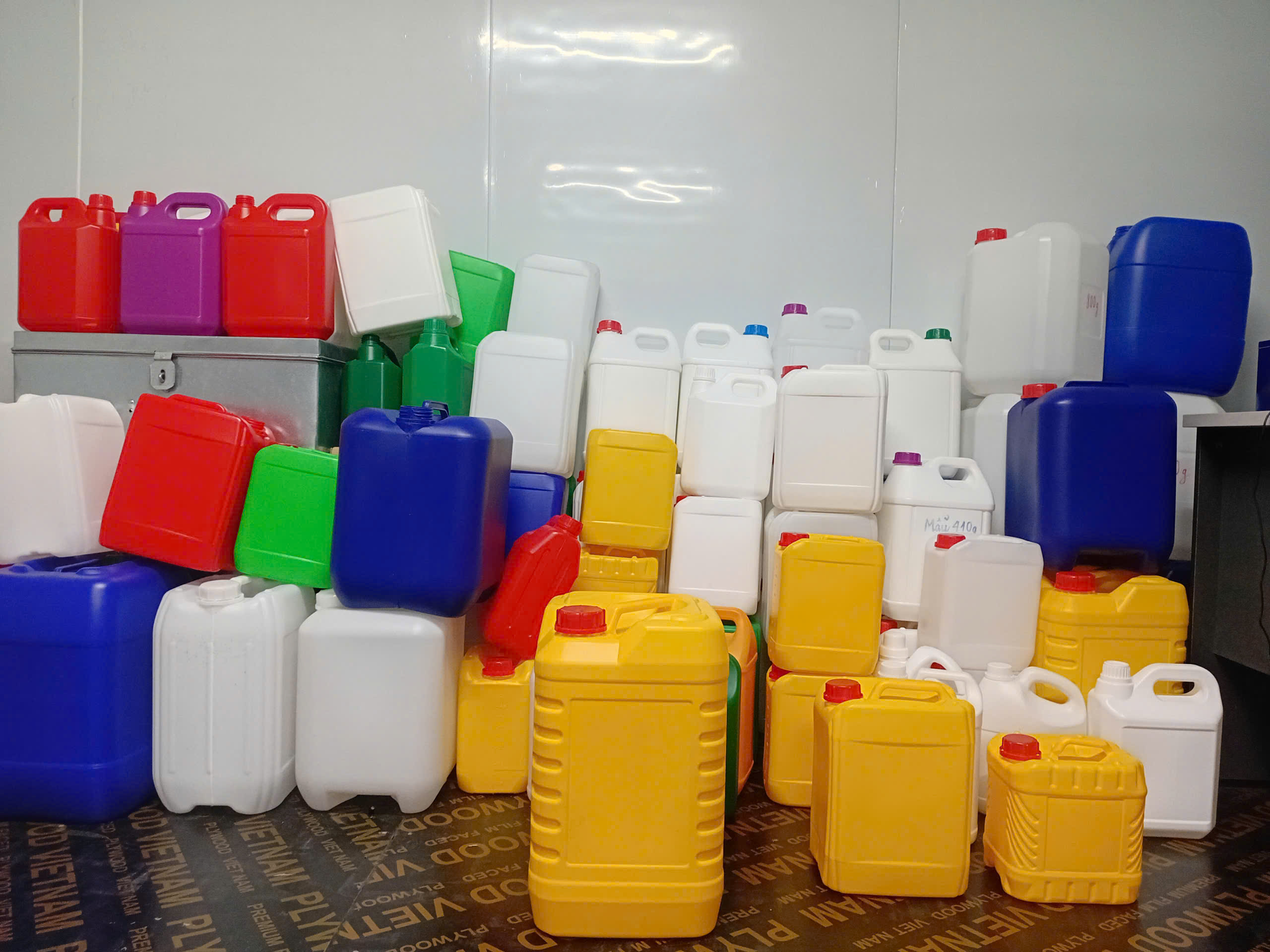 Công Ty Cổ Phần Sản Xuất Nhựa Thuận Thành