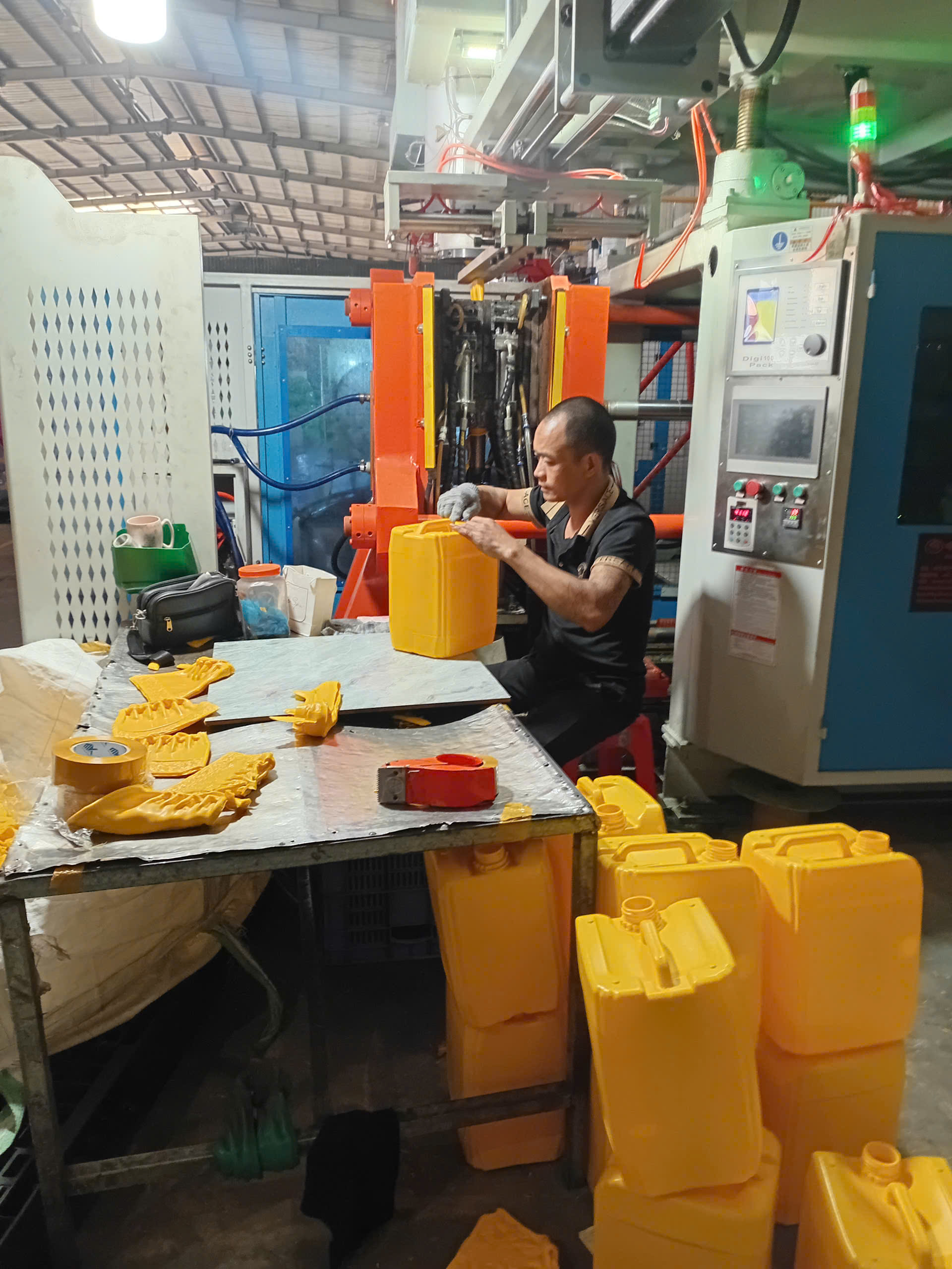 Công Ty Cổ Phần Sản Xuất Nhựa Thuận Thành