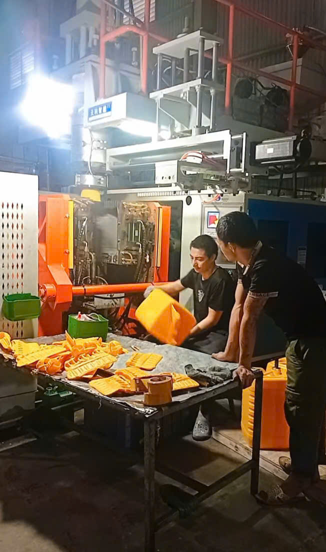 Công Ty Cổ Phần Sản Xuất Nhựa Thuận Thành