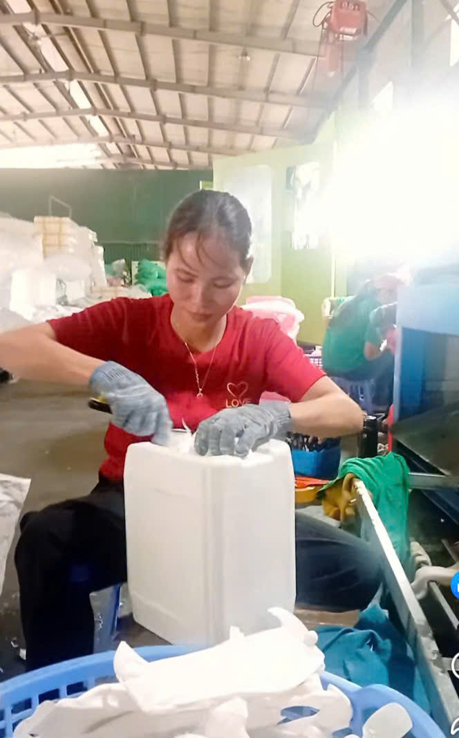 Công Ty Cổ Phần Sản Xuất Nhựa Thuận Thành