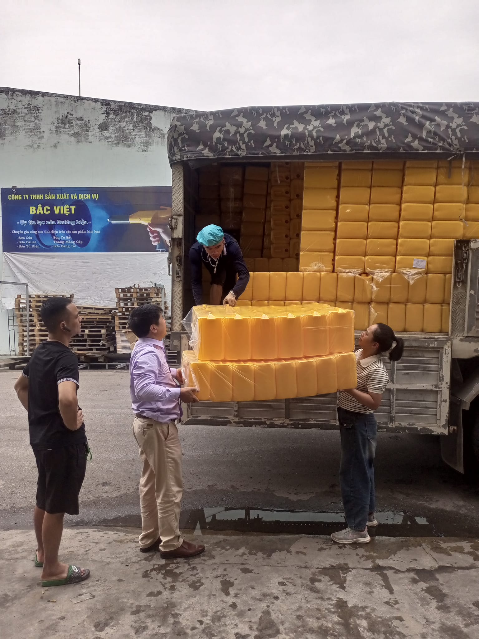 Công Ty Cổ Phần Sản Xuất Nhựa Thuận Thành