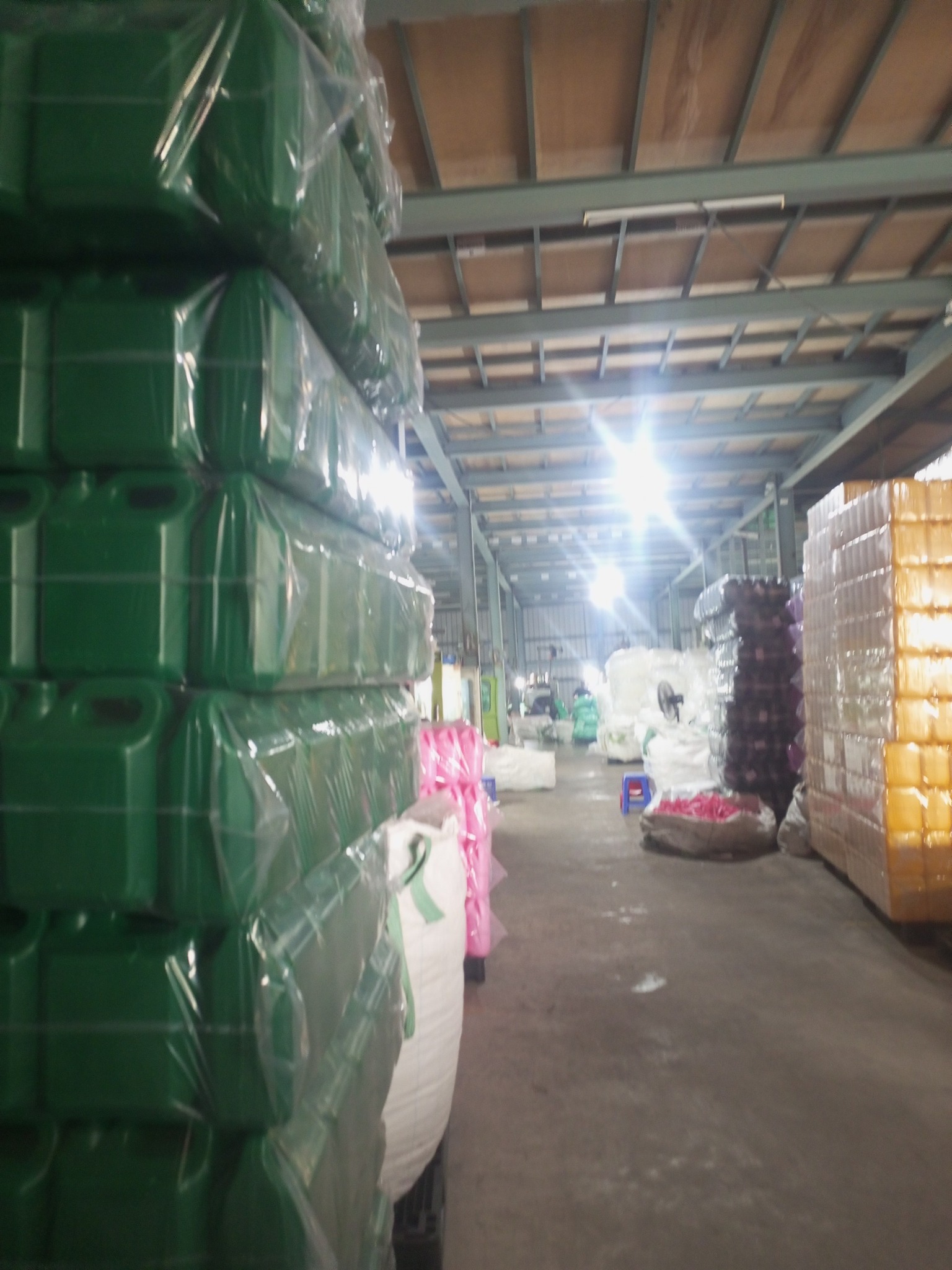 Công Ty Cổ Phần Sản Xuất Nhựa Thuận Thành