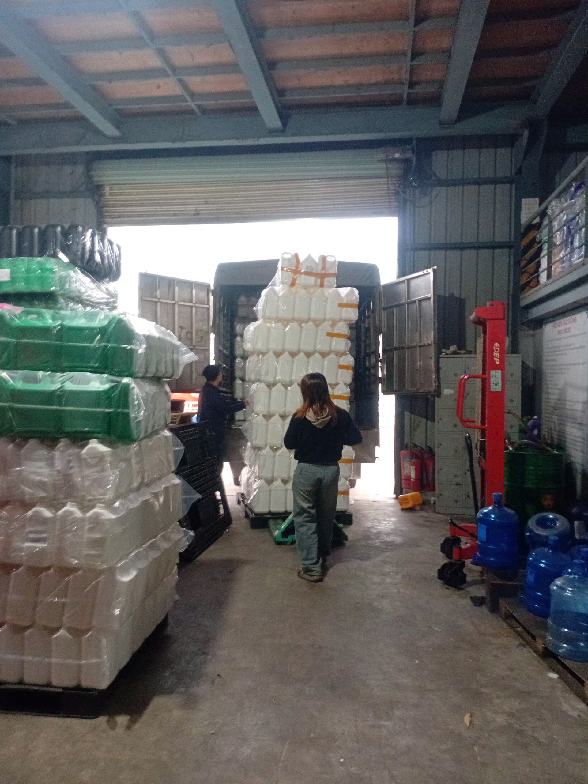 Công Ty Cổ Phần Sản Xuất Nhựa Thuận Thành